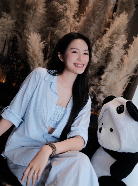 Bữa tiệc visual: Doãn Hải My khí chất "tiểu thư thành thị", đọ sắc 2 hot mom nhan sắc đỉnh nhất nhì làng bóng đá - Ảnh 5. Bữa tiệc visual: Doãn Hải My khí chất "tiểu thư thành thị", đọ sắc 2 hot mom nhan sắc đỉnh nhất nhì làng bóng đá - Ảnh 5.