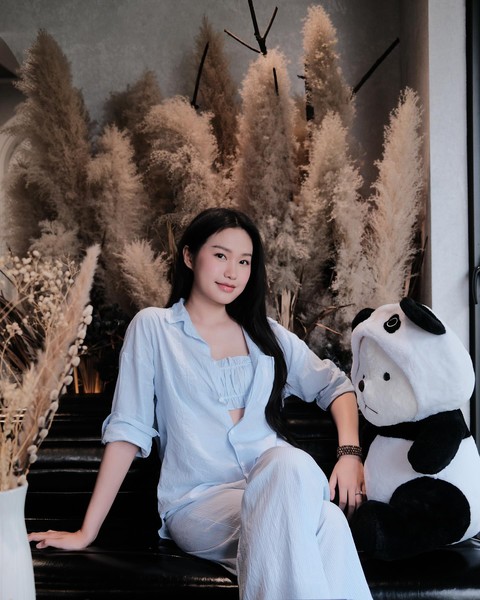 Bữa tiệc visual: Doãn Hải My khí chất "tiểu thư thành thị", đọ sắc 2 hot mom nhan sắc đỉnh nhất nhì làng bóng đá - Ảnh 1. Bữa tiệc visual: Doãn Hải My khí chất "tiểu thư thành thị", đọ sắc 2 hot mom nhan sắc đỉnh nhất nhì làng bóng đá - Ảnh 1.