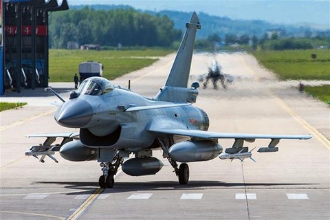 j-10c-is-an-export-variant-of-the-chinese-j-10-fighter-6184-1751026171158-1751026171866327261370.jpg