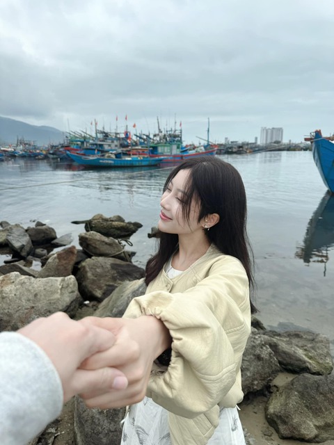 Streamer Nắng 27 tuổi mắc ung thư 2 lần, chàng IT vẫn kiên trì tỏ tình 9 lần: 