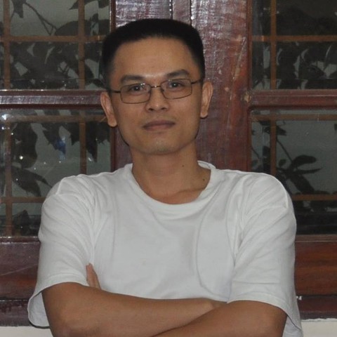 Bí mật giờ mới kể của gã trai làng viết văn trên Hoa học trò - Ảnh 1. Bí mật giờ mới kể của gã trai làng viết văn trên Hoa học trò - Ảnh 1.