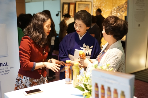 Bà Thái Hương - Chủ tịch HĐQT tập đoàn TH: Chúng ta hãy trân quý Bà mẹ thiên nhiên, Người sẽ cho mình tất thảy - Ảnh 3. Bà Thái Hương - Chủ tịch HĐQT tập đoàn TH: Chúng ta hãy trân quý Bà mẹ thiên nhiên, Người sẽ cho mình tất thảy - Ảnh 3.