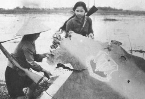 Khả năng tiêu diệt Tomahawk bằng súng bộ binh: Giải bài toán với 100 khẩu AK và 4 giây - Ảnh 2.