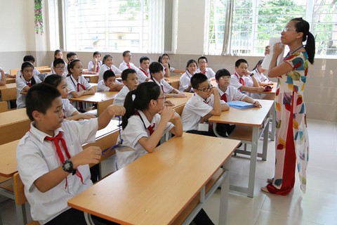 Đề xuất xếp lương giáo viên cao nhất trong bậc lương hành chính sự nghiệp: Nguồn ở đâu, tăng thế nào? - Ảnh 1. Đề xuất xếp lương giáo viên cao nhất trong bậc lương hành chính sự nghiệp: Nguồn ở đâu, tăng thế nào? - Ảnh 1.