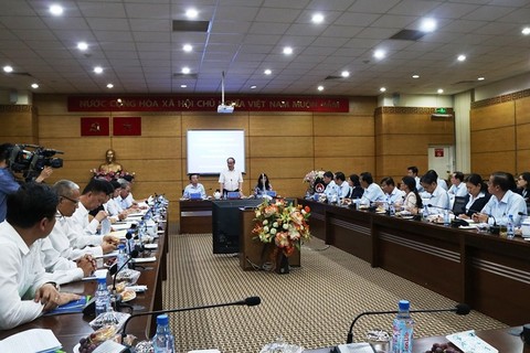 TP.HCM xem xét miễn học phí bậc trung học cơ sở - Ảnh 2. TP.HCM xem xét miễn học phí bậc trung học cơ sở - Ảnh 2.