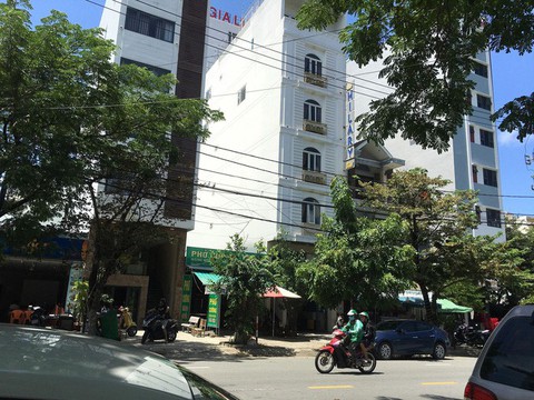 Người chồng vụ vợ con tử vong trong khách sạn khi đi du lịch Đà Nẵng gửi đơn kêu cứu lên Tổng Bí thư - Ảnh 1. Người chồng vụ vợ con tử vong trong khách sạn khi đi du lịch Đà Nẵng gửi đơn kêu cứu lên Tổng Bí thư - Ảnh 1.
