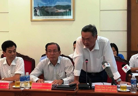 TGĐ Điện lực TP.HCM: ‘Điện lực muốn 1 bậc thang giá điện’ - Ảnh 1. TGĐ Điện lực TP.HCM: ‘Điện lực muốn 1 bậc thang giá điện’ - Ảnh 1.
