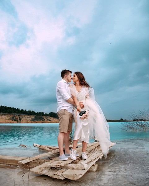 Bất chấp nước nhiễm độc, du khách đổ xô đến hồ Maldives của Nga - Ảnh 7. Bất chấp nước nhiễm độc, du khách đổ xô đến hồ Maldives của Nga - Ảnh 7.