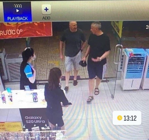 Bệnh nhân thứ 35 có đeo khẩu trang khi làm việc nhưng vẫn mắc Covid-19: Vì sao? - Ảnh 1. Bệnh nhân thứ 35 có đeo khẩu trang khi làm việc nhưng vẫn mắc Covid-19: Vì sao? - Ảnh 1.