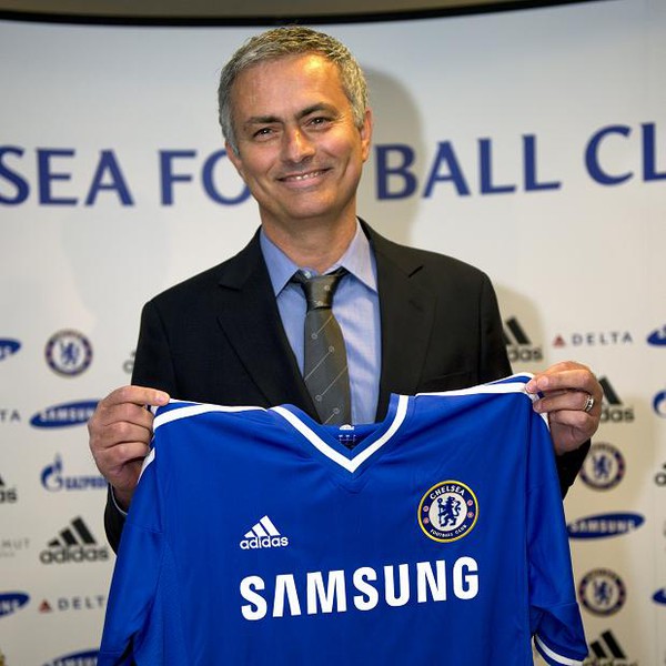 
	Jose Mourinho thu được quá nhiều "lãi" khi về Chelsea