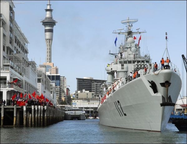 Tàu chiến của hải quân Trung Quốc 