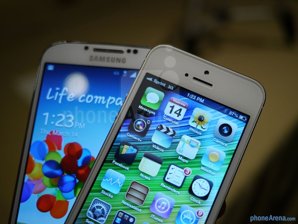 Galaxy S4 vs iPhone 5: Đi sau chưa hẳn đã hơn 10
