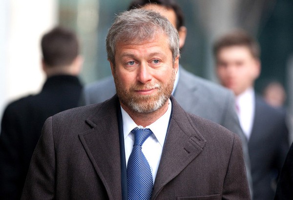 
	Abramovich vẫn là một ông chủ tàn nhẫn