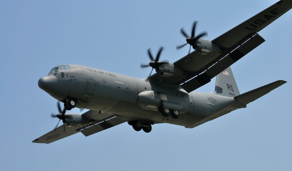 Máy bay vận tải C-130 của Mỹ trong một cuộc tập trận chung với Bulgaria năm 2012.