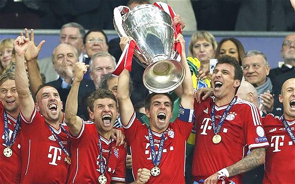 Bayern Munich và bài học từ bó đũa