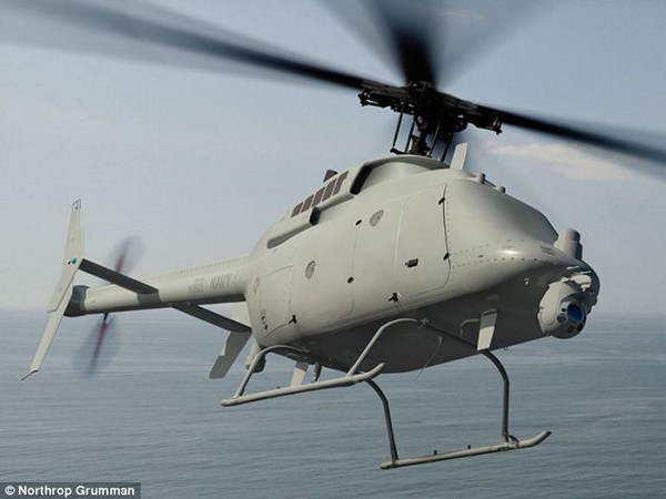
	MQ-8C Fire Scout có thể vận hành tự động, nhưng vẫn có đầy đủ các tính năng như một trực thăng thông thường.