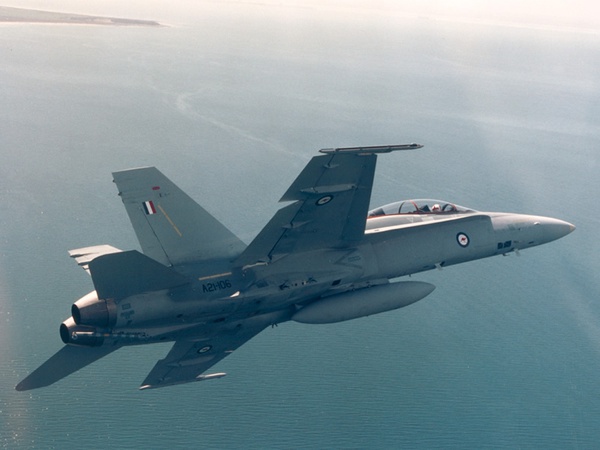 
	Tiêm kích F-18C/D