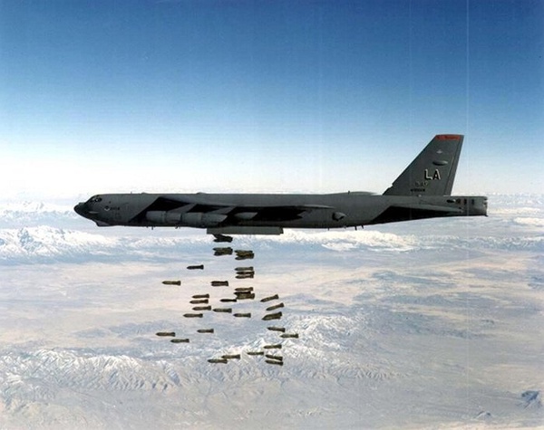 Các cuộc chiến gần đây nhất của Mỹ tại Afghanistan và Iraq đều có mặt B-52 với khả năng tấn công phủ đầu vô cùng đáng gờm