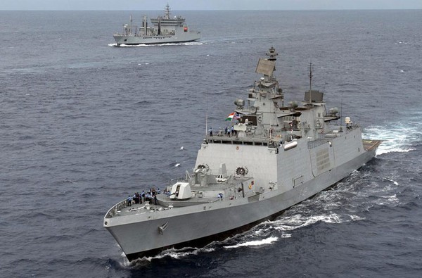 Theo tờ News Strait Times, Hải quân Ấn Độ đưa 4 tàu chiến tới Biển Đông thực hiện một loạt các hoạt động viếng thăm các nước Đông Nam Á, trong đó có Việt Nam (dự kiến chuyến thăm bắt đầu từ ngày 29/5).