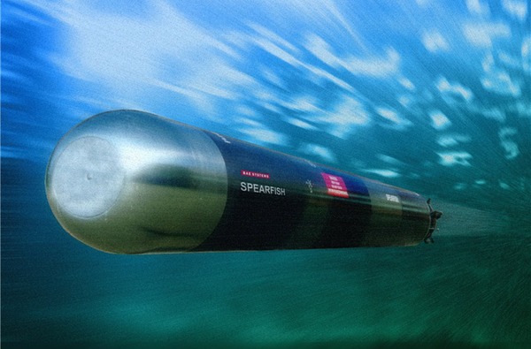 Ngư lôi chống ngầm/chống tàu mặt nước hạng nặng Spearfish có tầm bắn tới 54km, tốc độ bơi 150km/h. Ngư lôi có thể điều khiển qua dây dẫn hoặc dùng đầu tự dẫn định vị thủy âm chủ động.