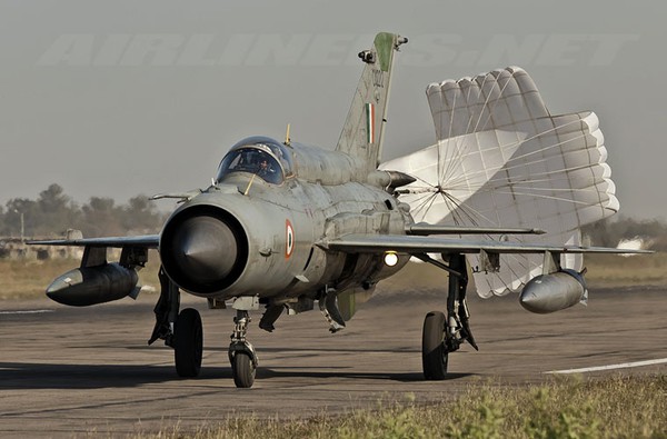 Dù bất kể nguyên nhân tai nạn là do đâu, Ấn Độ kiên quyết sẽ loại bỏ 260 chiếc MiG-21 trong giai đoạn 2014-2017.