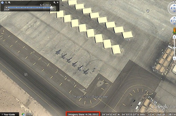 Ảnh vệ tinh cho thấy 5 siêu chiến đấu cơ F-22 Raptor tại căn cứ không quân ở UAE.