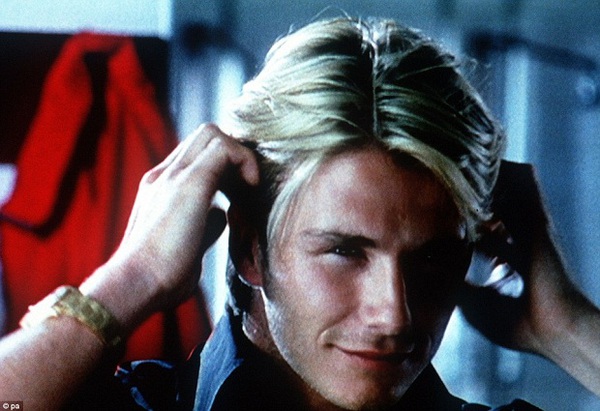 Mái tóc Beckham trên từng dấu mốc lịch sử
