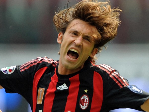 
	Hơn 10 năm gắn bó của Pirlo bị chính Milan rẻ rúng