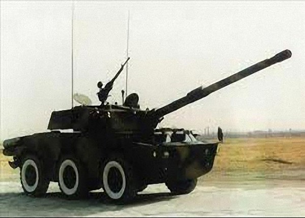 Pháo tự hành 120 mm PLL05 (Type 05) là một trong các loại pháo tự hành hạng nhẹ bánh lốp được quân đội TQ sử dụng khá phổ biến, đồng thời đây cũng là loại vũ khí được xuất khẩu ra nước ngoài.