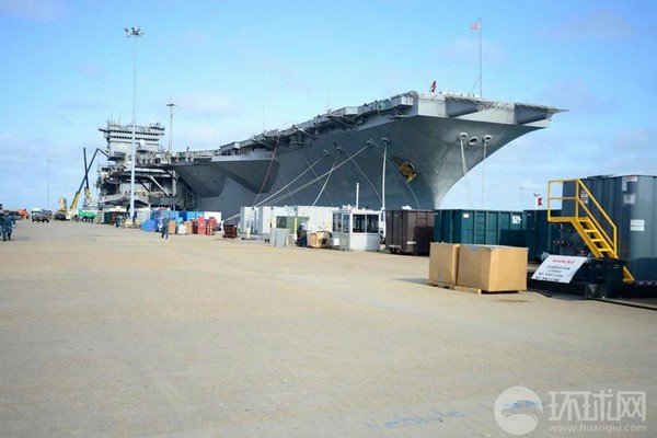 Sau 51 năm hoạt động, tàu sân bay hạt nhân USS Enterprise của Mỹ đã chính thức chấm dứt sứ mệnh lịch sử vào cuối năm 2012 và vào thời điểm hiện tại đang được cắt nhỏ ra để... bán phế liệu.