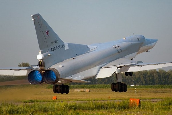 Theo ông Rogozin, Nga không cần phải chế tạo thêm các tên lửa mới, mà chỉ cần áp dụng các giải pháp kỹ thuật để có thể thay đổi đường bay và tránh hệ thống đánh chặn là xuyên thủng được NMD của Mỹ.