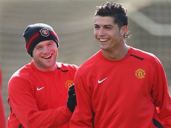 
	Cris Ronaldo về Man Utd, Rooney đến Real?