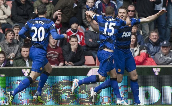 Man Utd hợp tác cùng hãng hàng không… chuyên gây tai nạn