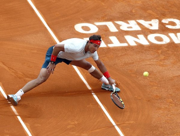 Nadal - Dimitrov: Chiến thắng nhọc nhằn của "ông vua sân đất nện"