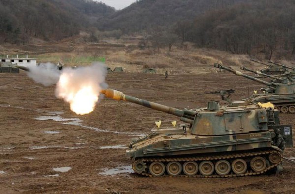 Tuy không chiếm số lượng lớn hơn K55, nhưng K9 Thunder (khoảng 500 khẩu) mới là pháo tự hành hiện đại nhất, bắn xa nhất, uy lực nhất của pháo binh Hàn Quốc.