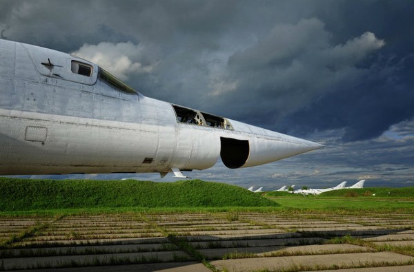 Tu-22M là máy bay ném bom được Liên Xô phát triển trong thời kỳ chiến tranh lạnh. Đây là một trong số ít máy bay ném bom hạng nặng đạt được tốc độ bay siêu âm.