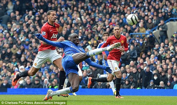 Chelsea 1-0 Man Utd: Trèo cao, ngã đau