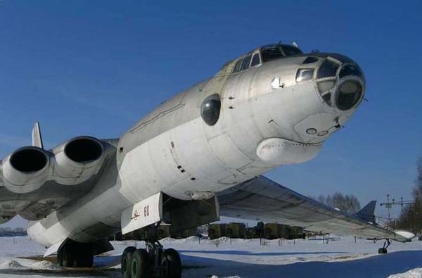 Chỉ có 91 chiếc M-4 được chế tạo trang bị cho Không quân ném bom chiến lược Liên Xô.