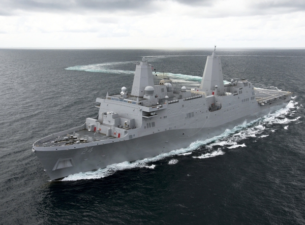 Việc bàn giao siêu chiến hạm tàng hình lớp LPD17 sẽ làm tăng đáng kể năng lực tác chiến của hải quân Mỹ