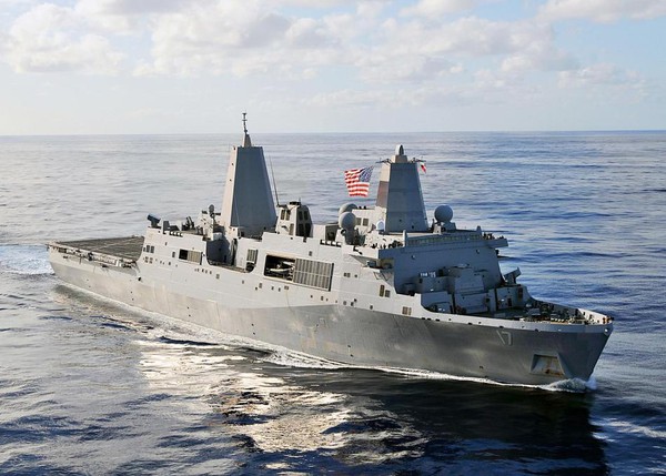 Tàu chiến tàng hình LPD 17 thuộc dòng San Antonio là một yếu tố quan trọng của sự chuyển đổi sức mạnh chiến hạm Hải quân Mỹ