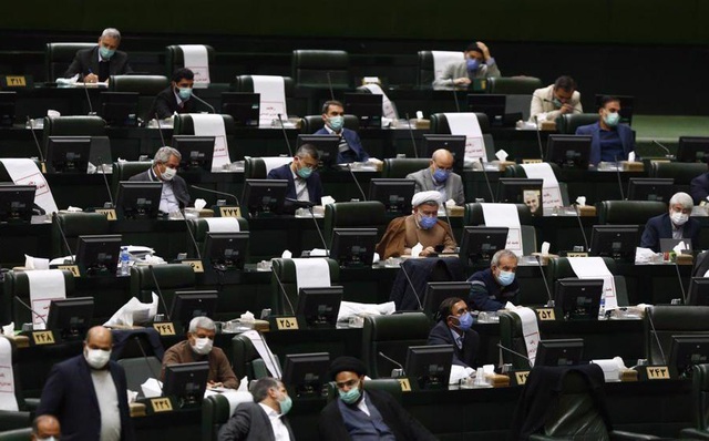 Phiên họp Quốc hội Iran ngày 1/12 (Ảnh: Press TV) Phiên họp Quốc hội Iran ngày 1/12 (Ảnh: Press TV)