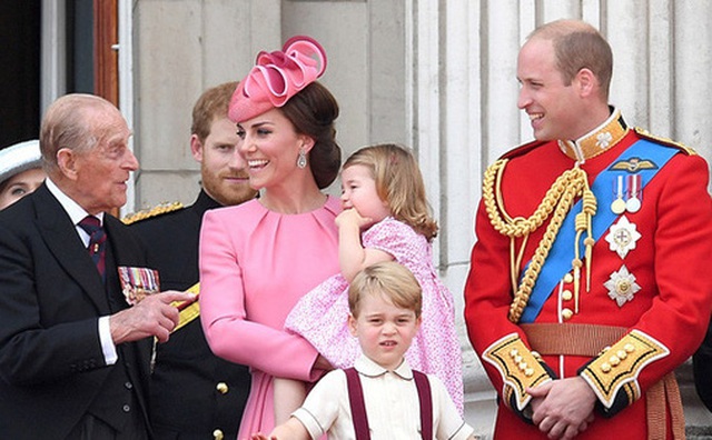Vợ chồng Kate - William có động thái đầu tiên sau khi Hoàng thân Philip qua  đời: Tinh tế, thầm lặng mà đầy xúc động
