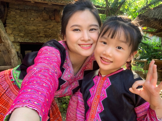 BTV Mùi Khánh Ly và con gái đoạt giải thưởng với video về cuộc sống ở bản H'Mông- Ảnh 2.