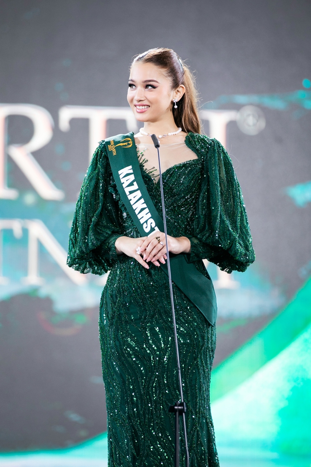 Chung kết Miss Earth 2023: Lan Anh - Việt Nam giành ngôi Hoa hậu Nước, người đẹp Albania đăng quang Hoa hậu Trái đất- Ảnh 23.