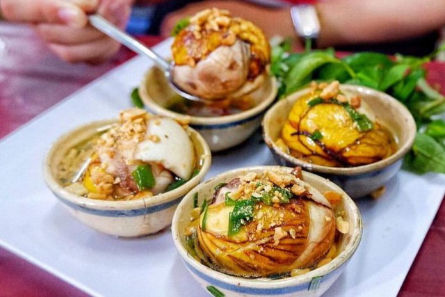 Con d&acirc;u người Nga được mẹ chồng mời ăn trứng vịt lộn, vừa nếm thử 1 miếng liền thay đổi sắc mặt- Ảnh 6.