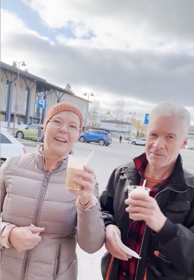 Cà phê muối Việt Nam xuất hiện ở Phần Lan: Ngày cao điểm kiếm tiền triệu, bất ngờ danh tính chủ quán- Ảnh 7.