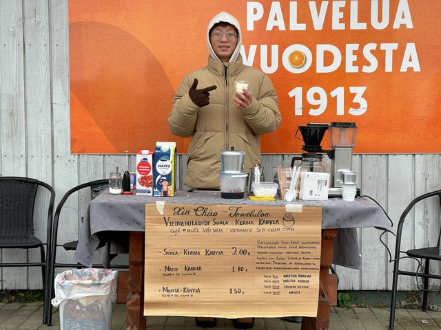 Cà phê muối Việt Nam xuất hiện ở Phần Lan: Ngày cao điểm kiếm tiền triệu, bất ngờ danh tính chủ quán- Ảnh 2.