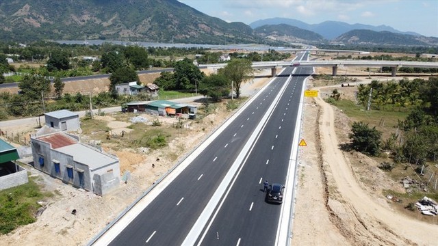 Điều chưa từng có sắp được áp dụng trên 2 tuyến cao tốc dài 127km, trị giá 16.525 tỷ đồng  ở Việt Nam- Ảnh 1.