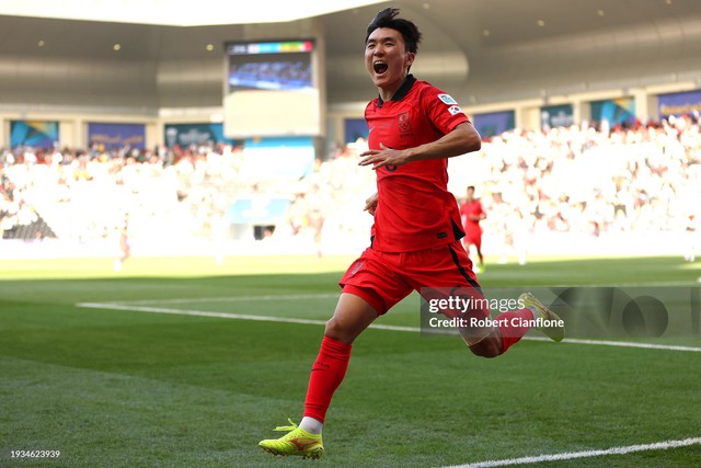 Son Heung-min tịt ngòi, tuyển Hàn Quốc thoát hiểm nhờ siêu phẩm như Messi của sao PSG- Ảnh 2.
