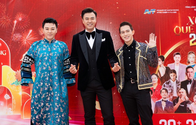 Ca sĩ Phan Anh cùng Tuấn Tú, Quang Anh tham gia Lễ hội Áo dài Việt Nam tại Nhật- Ảnh 4.